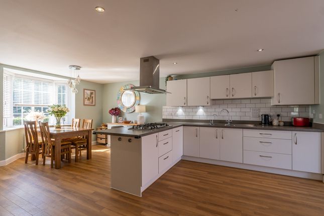 29, Tolme Way, Andover photo 3