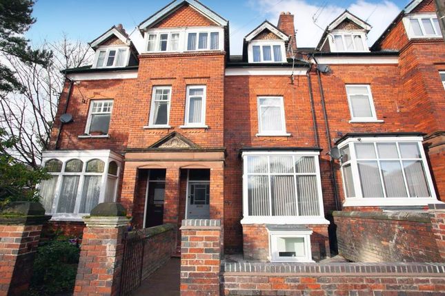 Thumbnail Flat to rent in Grosvenor Road, Newcastle, Staffordshire