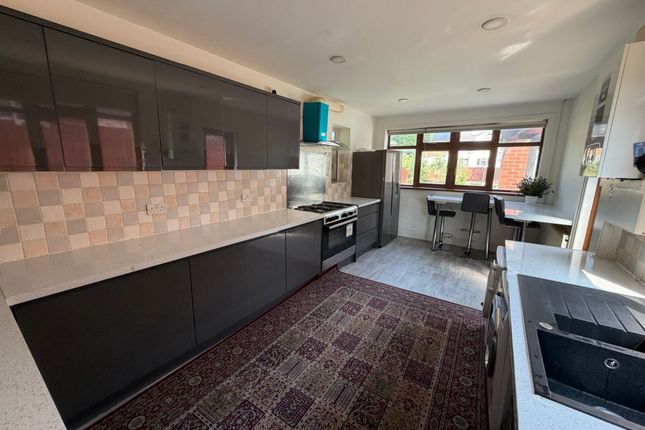 6, Gildridge Road, Manchester photo 4