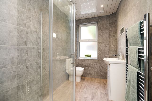Room 2, 136 Loxley Road, Sheffield photo 3