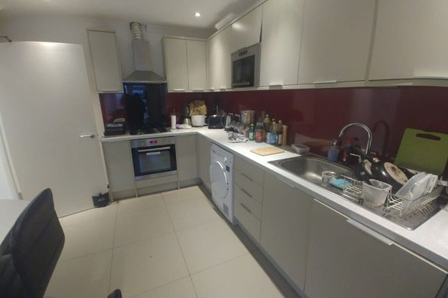 18, Banstock Road, Edgware photo 3