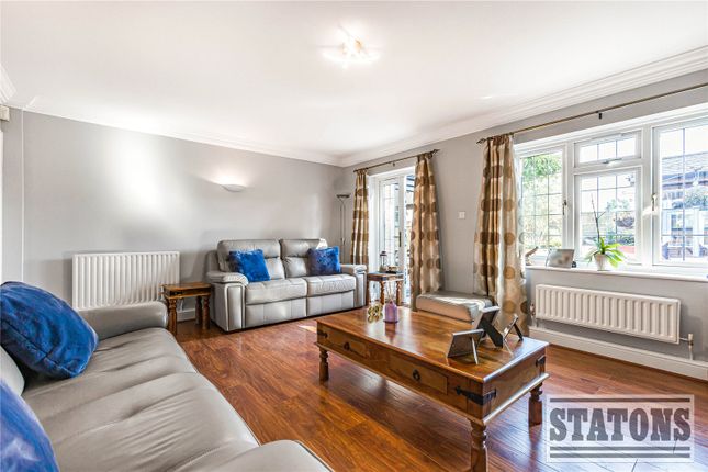 10, Newgate Street Village, Hertfordshire photo 4