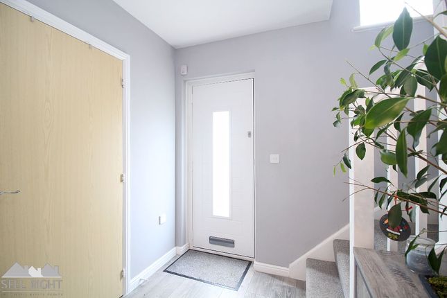 17, Parc Y Dyffryn, Pontypridd photo 3