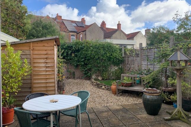 27, Orchard Close, Frome photo 4