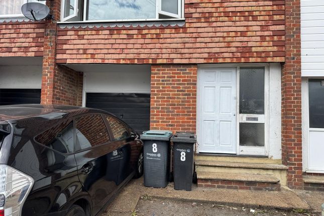 2 Bedroom House In Gravesend
