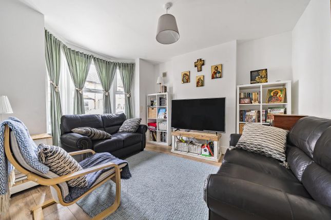 Terraced house for sale in Gladstone Street, Bedford