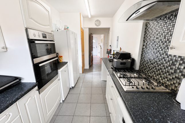 17, Carlton Road, Northwich photo 3