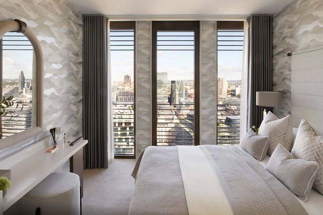 Flat for sale in One Bishopsgate Plaza, Liverpool Street