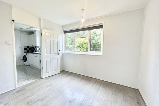 42, Sunnyside Road, Epping photo 5