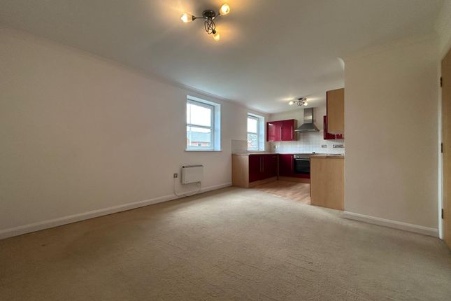 Flat 12, 140 Francis Court, Francis Street, Hull photo 3