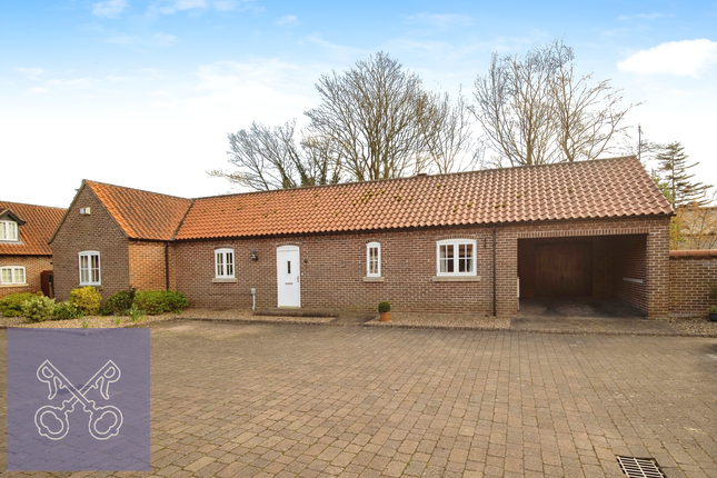 Thumbnail Bungalow for sale in Woodland Rise, Sproatley, Hull, East Yorkshire