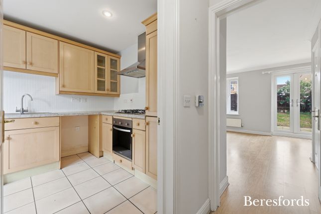 6, Britric Close, Dunmow photo 4