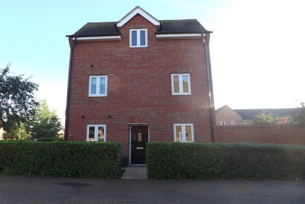 Thumbnail Property to rent in Eustace Close, Bedford