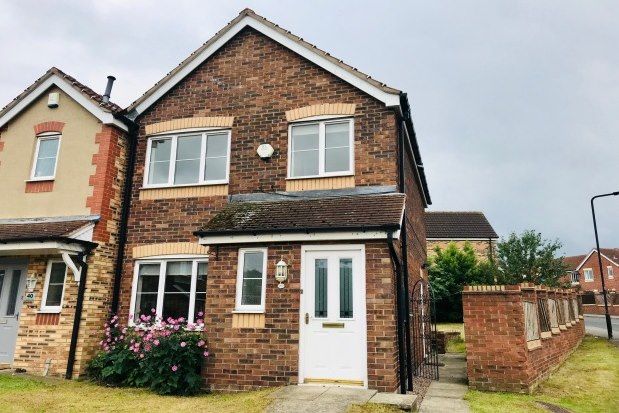 Detached house to rent in Paddock Drive, Rotherham S66