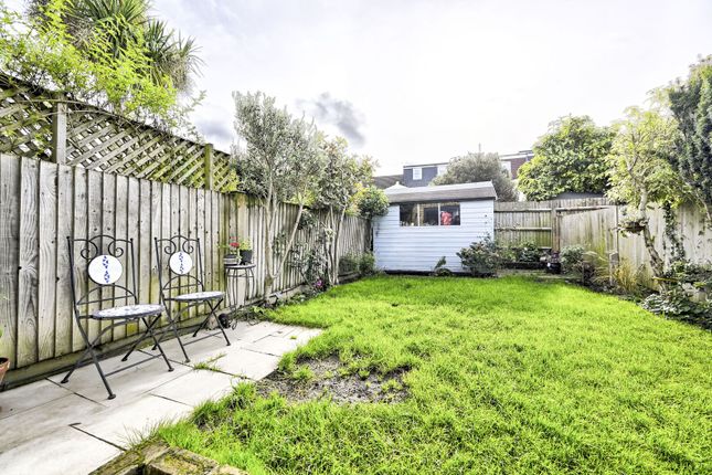 Milton Road, South Wimbledon photo 4