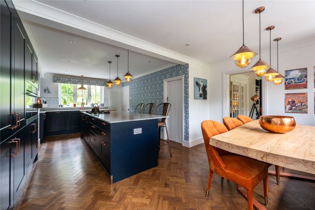 Holmcroft Cottage, 184, The Street, Dorking photo 2