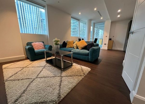 Thumbnail Flat to rent in Harbour Way, London