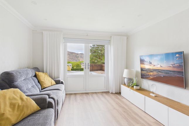 3, Banff Crescent, Fort William photo 2