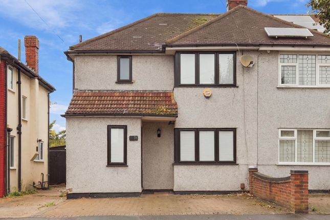 Lancaster Drive, Hornchurch photo 2