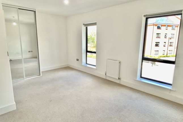 1, Darbyshire Road, Aldershot photo 4