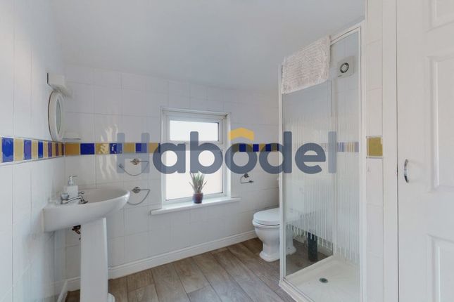 Flat 4, 16 Tudor Place, Blackpool photo 2