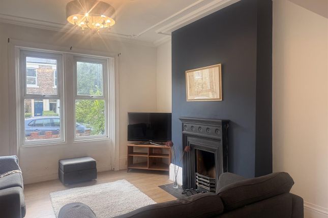 32, Elsdon Road, Newcastle Upon Tyne photo 2