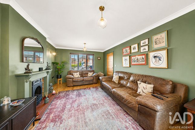 Highfield Drive, Ely photo 3
