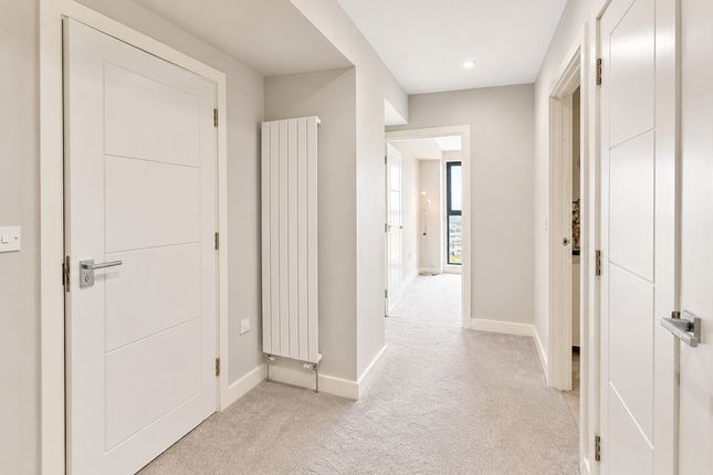 Flat Flat 186, Beaumont Court 61-71, Victoria Avenue, Southend-on-sea photo 2