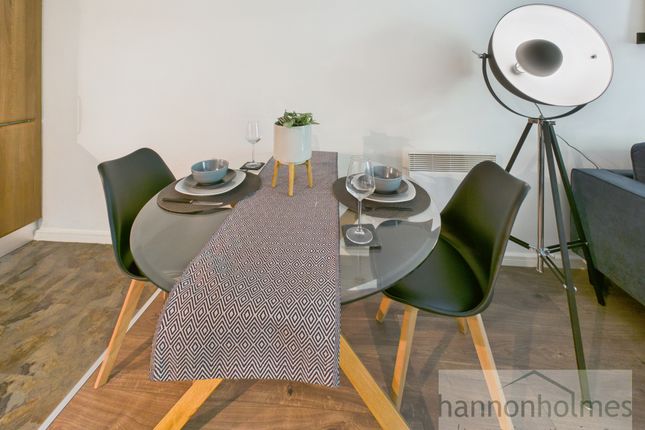 9, Langcliffe Place, Manchester photo 4