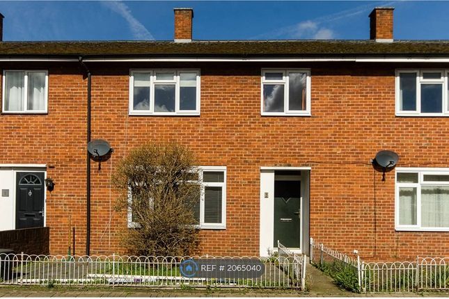 Terraced house to rent in Glentanner Way, London