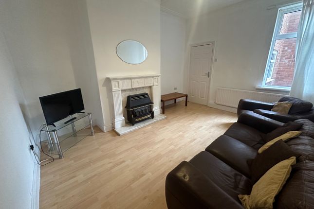 Thumbnail Flat to rent in St. Vincent Street, South Shields, Tyne And Wear