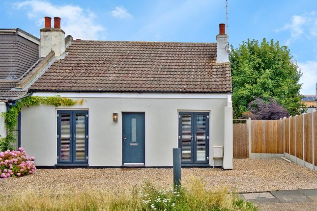 Semi-detached bungalow for sale in Flemming Avenue, Leigh-On-Sea