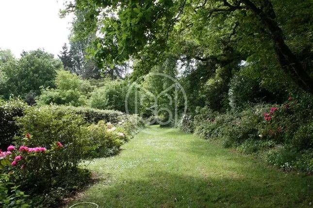 Property for sale in Le Blanc, 36220, France, Centre, Le Blanc, 36220, France