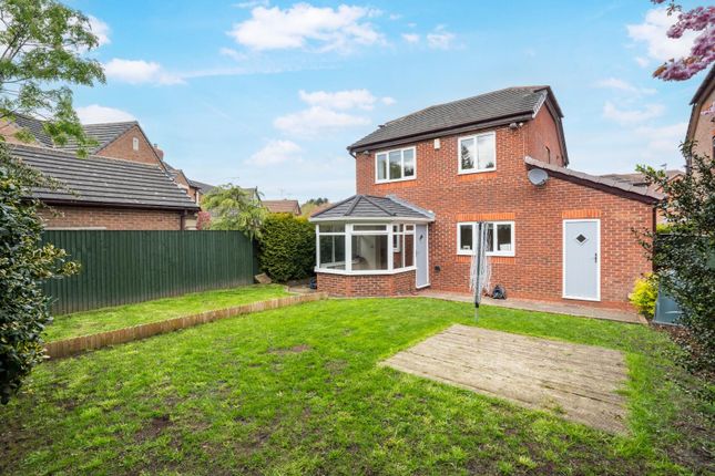 71, Wike Ridge Avenue, West Yorkshire photo 4