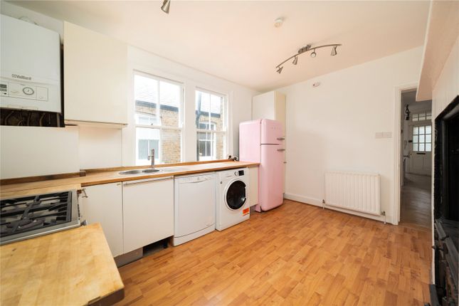 Flat 71, Newlands Terrace, 151, Queenstown Road, London photo 3
