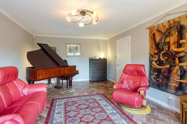4, Cedar Road, Dundee photo 2