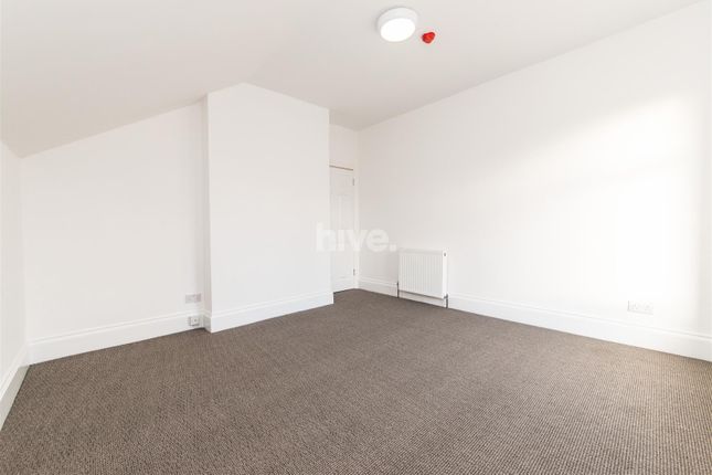 Flat 4, 90, St George's Terrace, Newcastle Upon Tyne photo 5