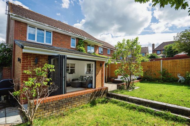 Thumbnail Detached house for sale in Casher Road, Crawley