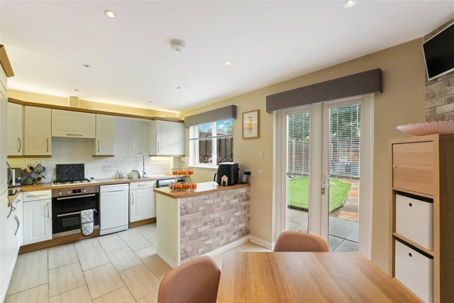 38, Dalwhinnie Crescent, East Ayrshire photo 4