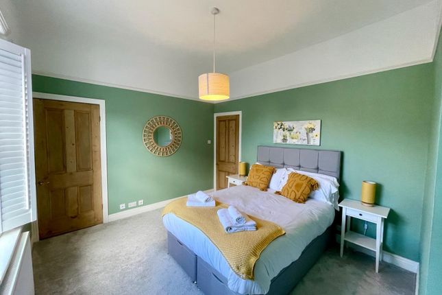 3, Leamington Road, West Yorkshire photo 4