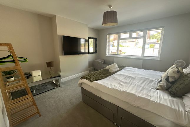 39, Ranelagh Crescent, Ascot photo 3