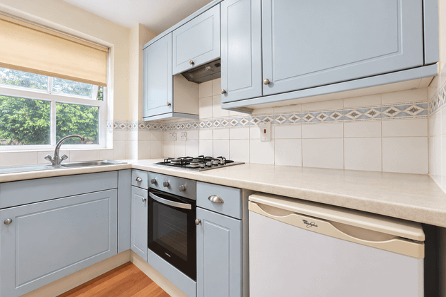 6 Awgar Stone Road, Headington, OXFORD photo 2