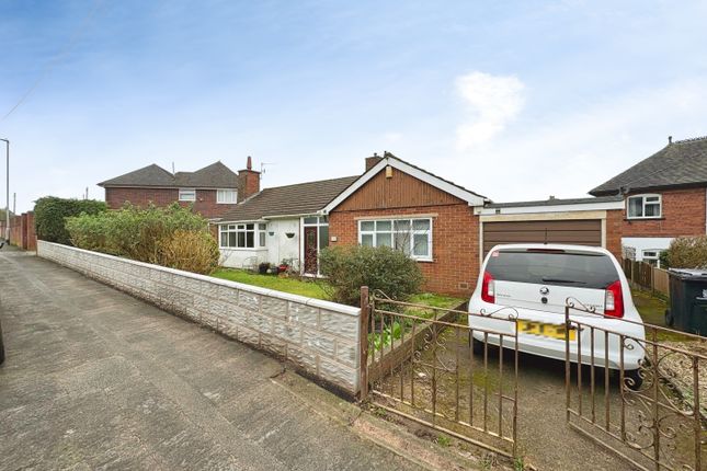 2-bed house on 138a, Star & Garter Road, Lightwood, Stoke-on-trent, £160,000