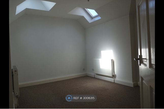 St James Court, Church Street Sutton, Hull photo 5