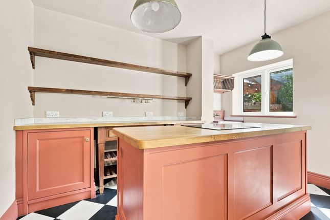38, Swanage Road, Southend-on-sea photo 4