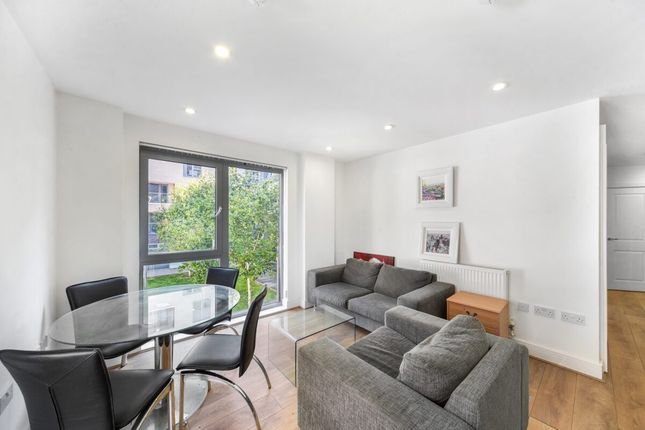 Studio to rent in Christian Street, London