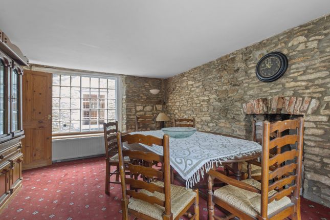 Town house for sale in Church Street, Tetbury, Gloucestershire