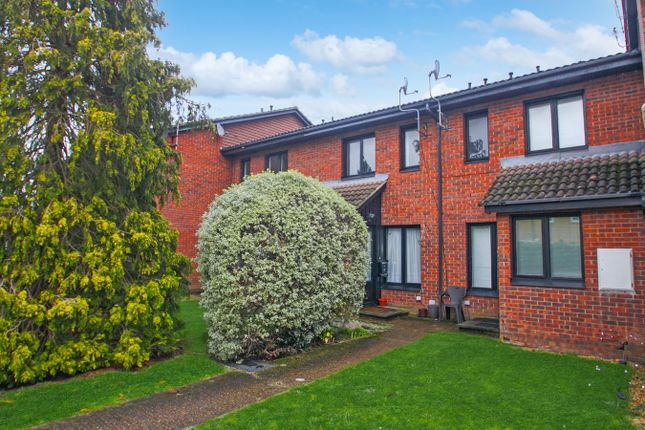 Thumbnail Terraced house for sale in Surrey, Staines-Upon-Thames