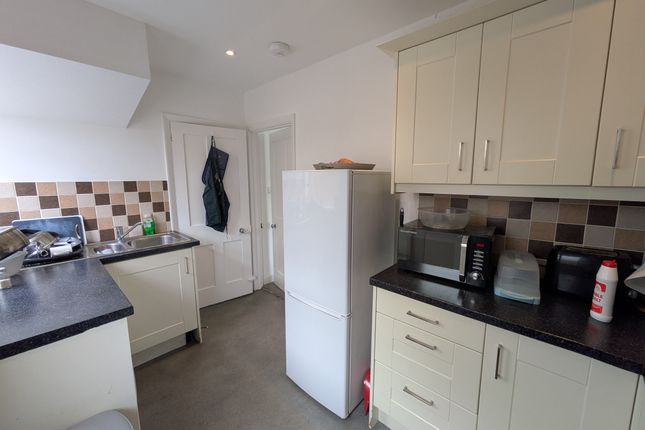71 Greenway Gardens, Chippenham photo 5