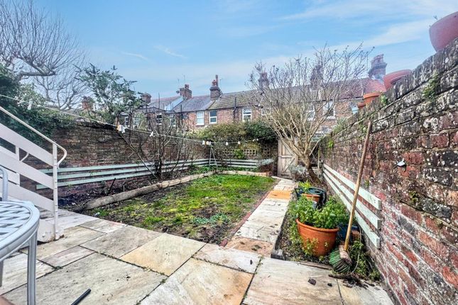 Flat 2, 65, Vicarage Road, Eastbourne photo 4